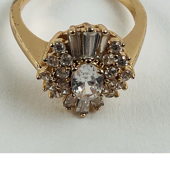 Cluster Waterfall Ring Size 9 w/ Clear Rhinestones Rose Gold tone Costume Faux - Picture 14 of 16
